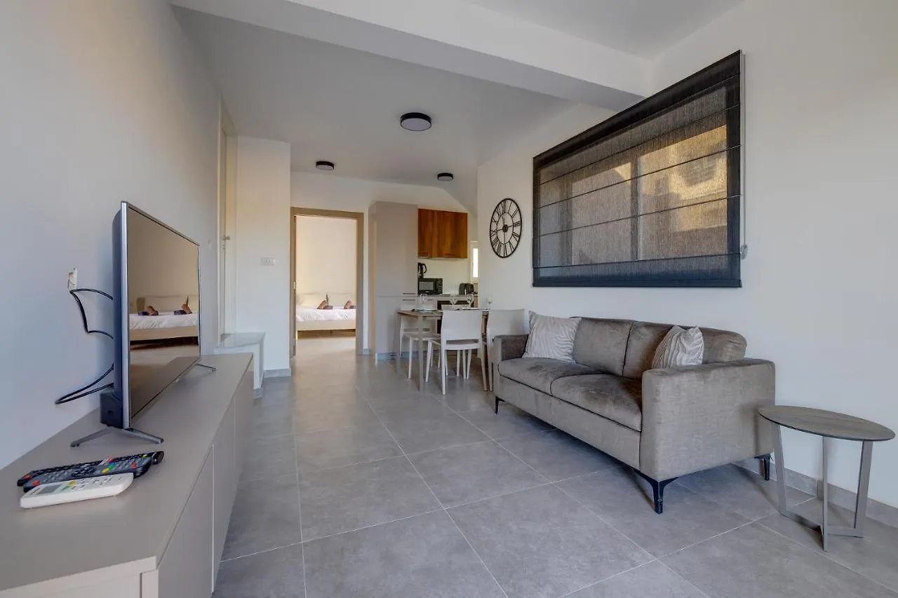 Modern Maisonette In A Central Location San Ġwann